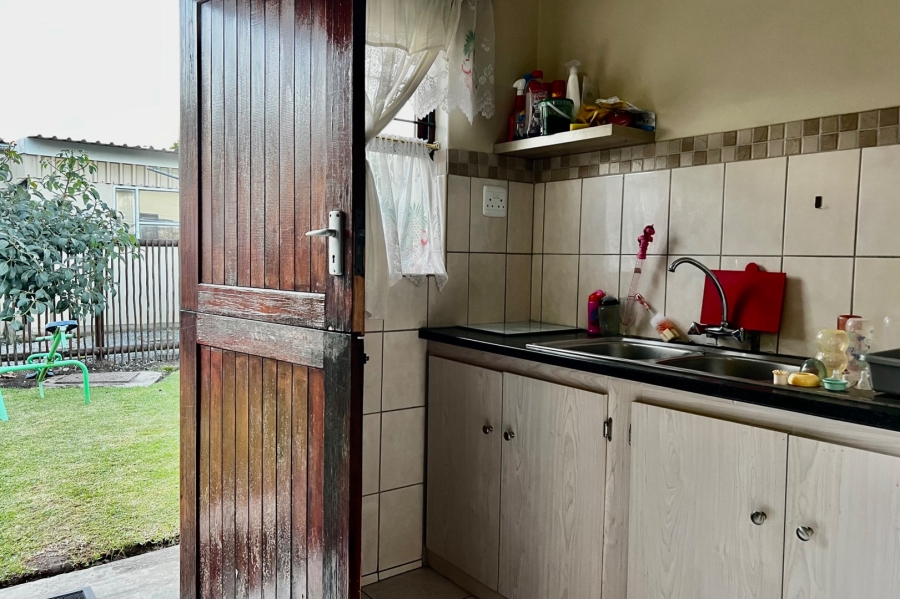 6 Bedroom Property for Sale in George Central Western Cape